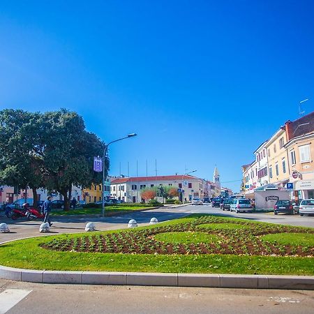 Apartments Simonetti Πόρετς Εξωτερικό φωτογραφία