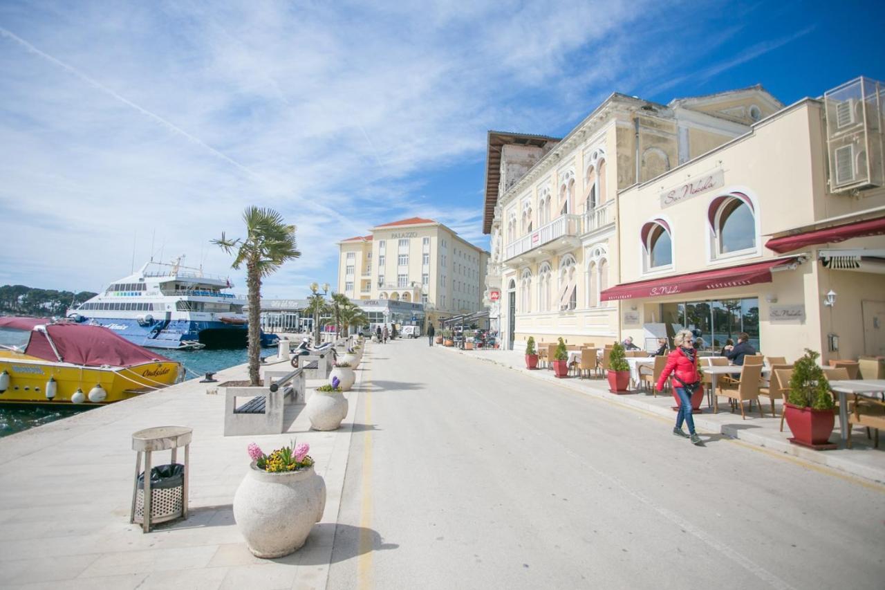 Apartments Simonetti Πόρετς Εξωτερικό φωτογραφία